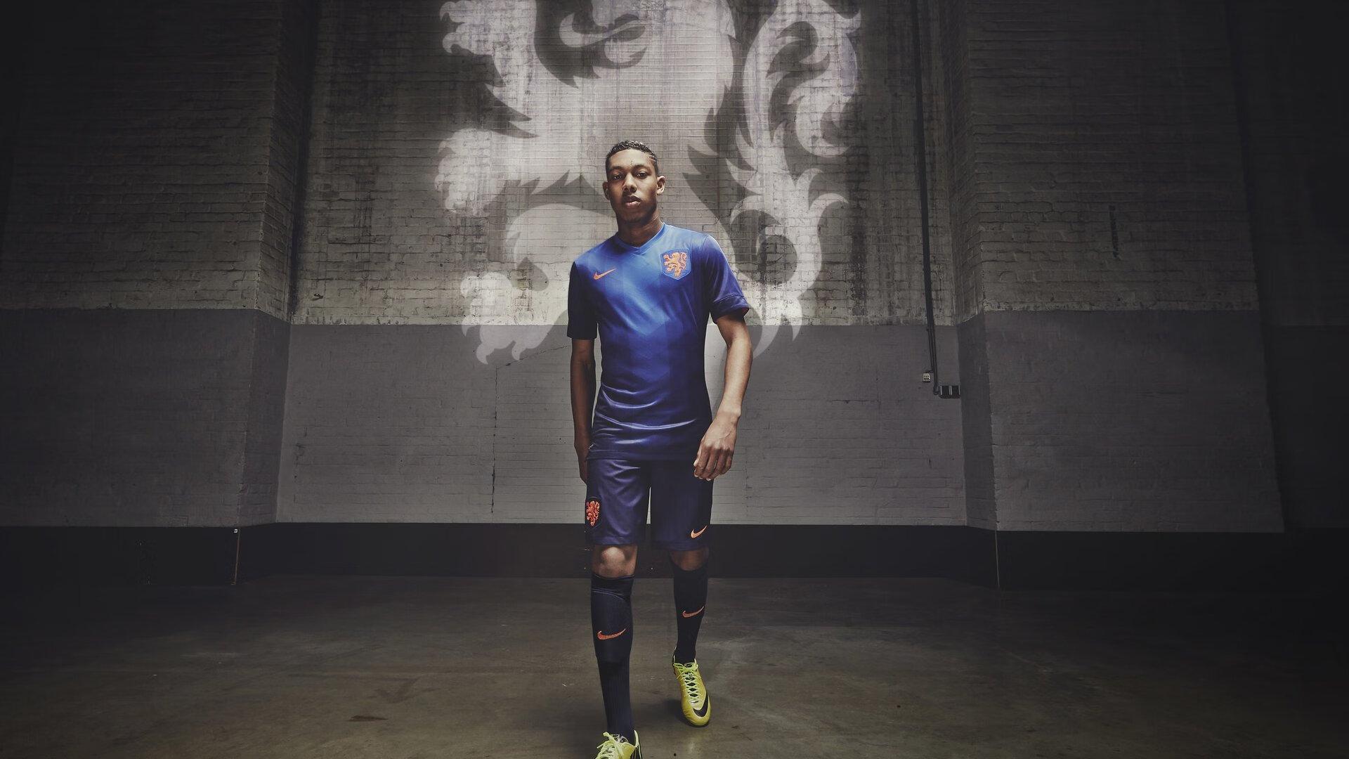 劳伦森,利物浦亟需补强锋线,今夏或迎来五名新援重塑阵容